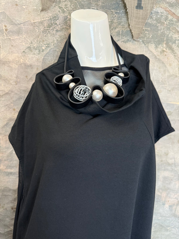 92009 Cocoon Sweatshirt Dress-Black