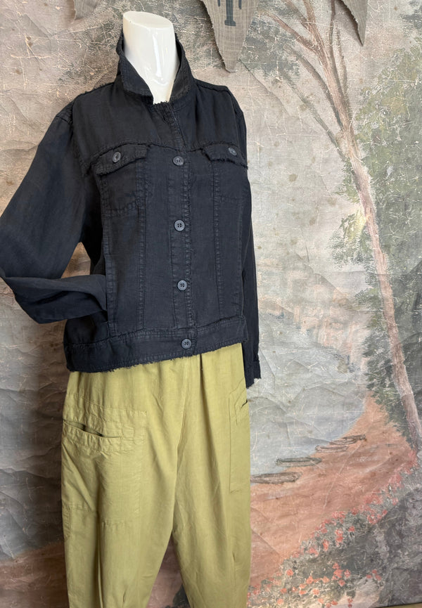 LIN7403 LULA B TRAVEL JKT-Black