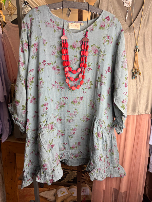 Floral linen tunic dress in sage blue with pink roses, ruffled hem, styled with red beaded layered necklace, size XL - 2