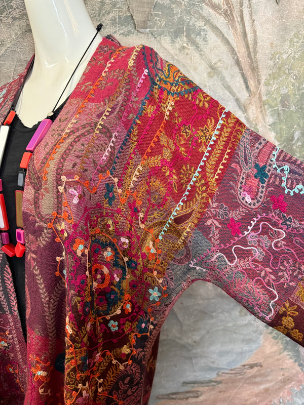 ANU 19828 Embroidered Duster JKT-Macroon