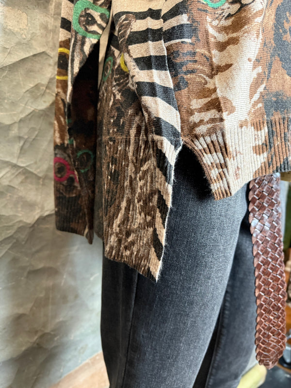 25704 Icon Print Sweater