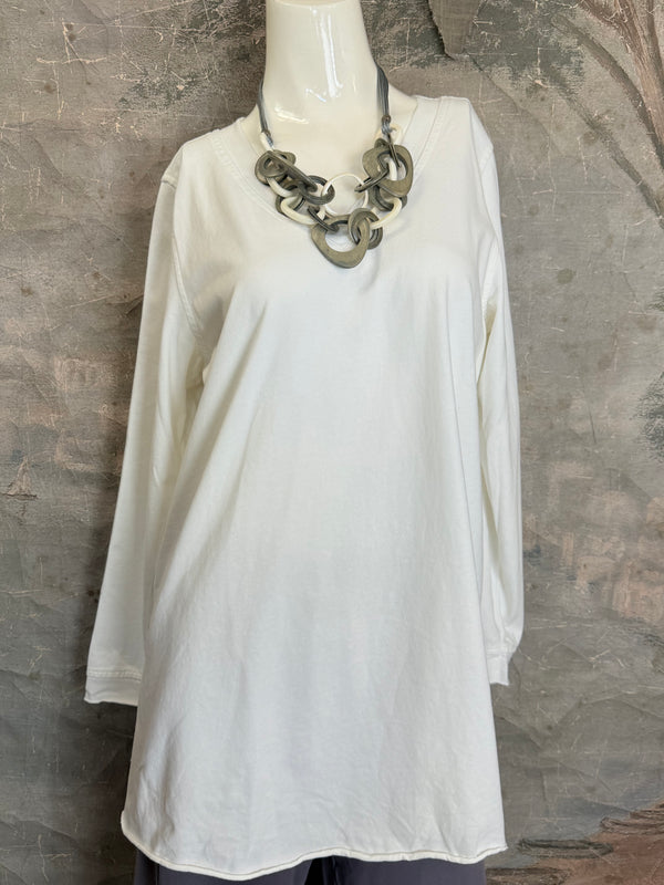 A3002150 Long Slv Tunic Tee-Laundered