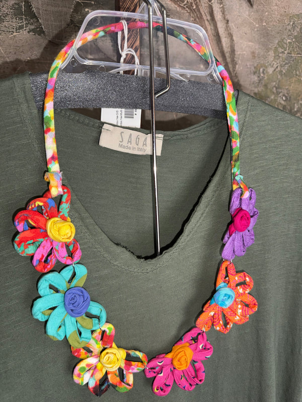 26N145 Coneflower Combo Necklace-A Spring Mix
