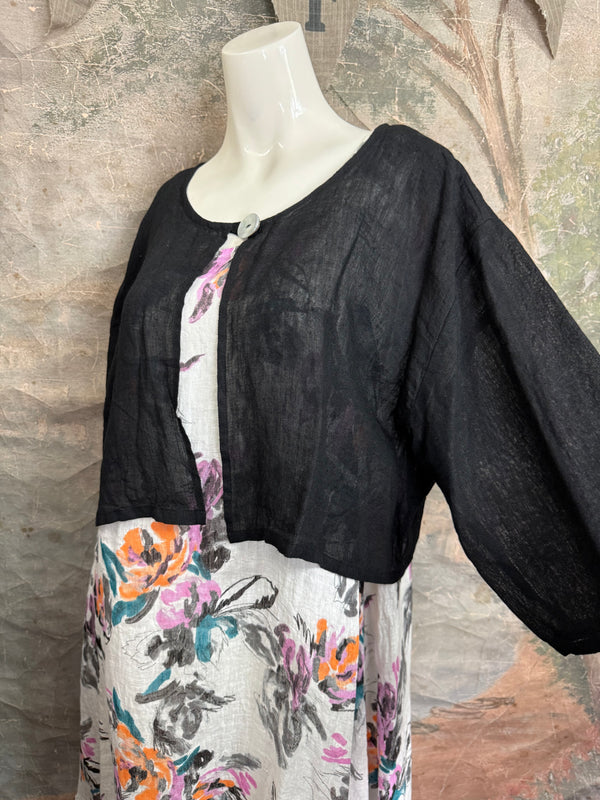 MP-MT348 Bolero With Button-Black