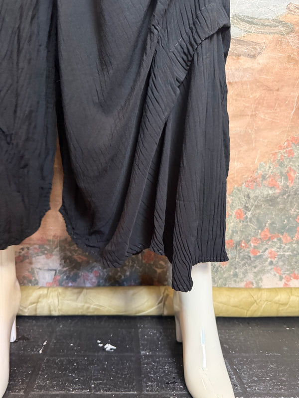 88514 Crinkle Pleat Pants