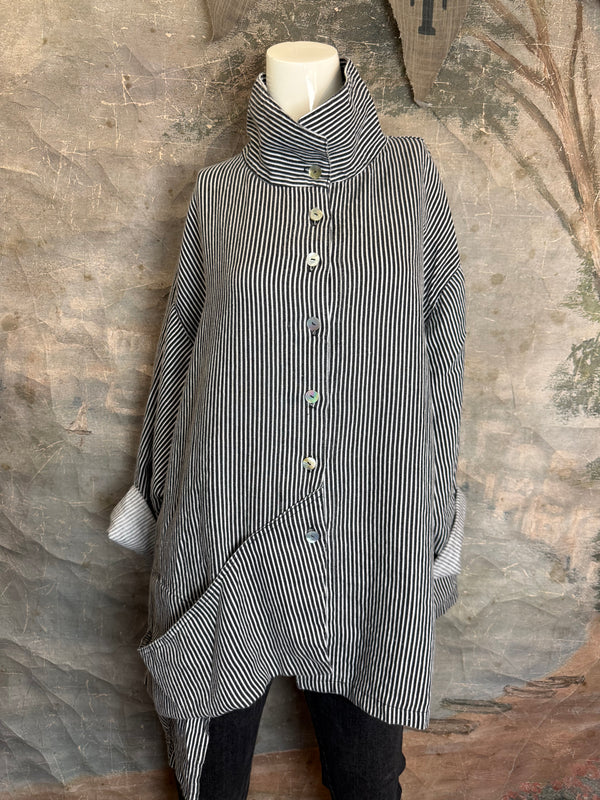 5510 Architecture Top-Black/White Stripe