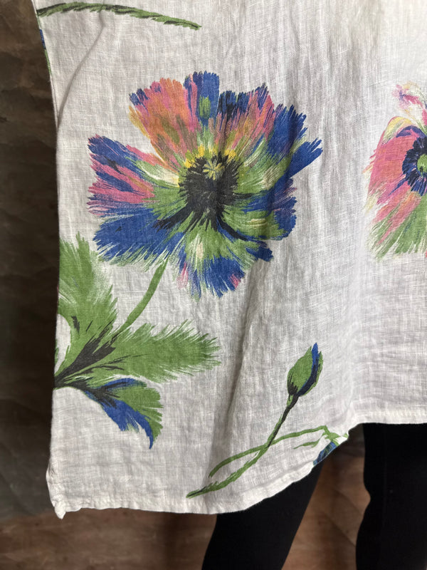 91225 Flower Garden Linen Top-White