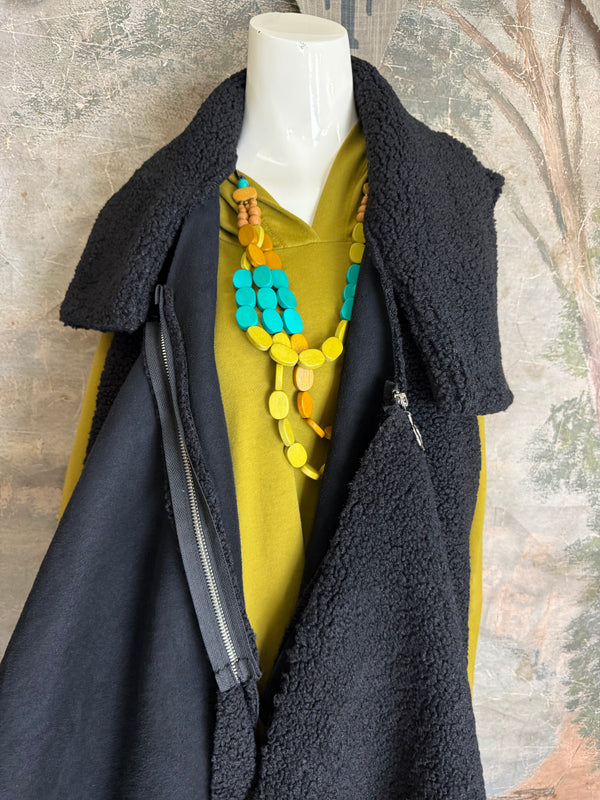 92185-62 FW Faux Shearling Vest-Black