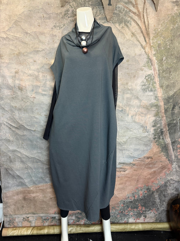 92009 Cocoon Sweatshirt Dress-Charcoal