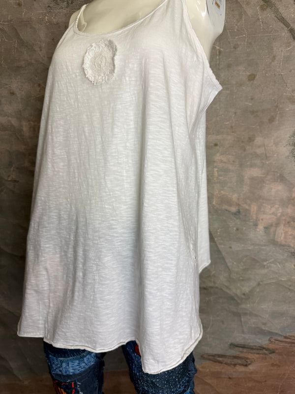 PL-RE110 Raw Lace Cami Tank-White