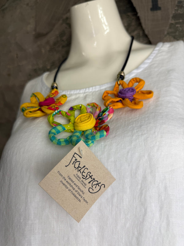 26N14C Daisy Sisters Necklace-Multi Mix