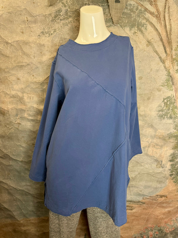 A2996202 L/Slv FE Top-Dark Blue