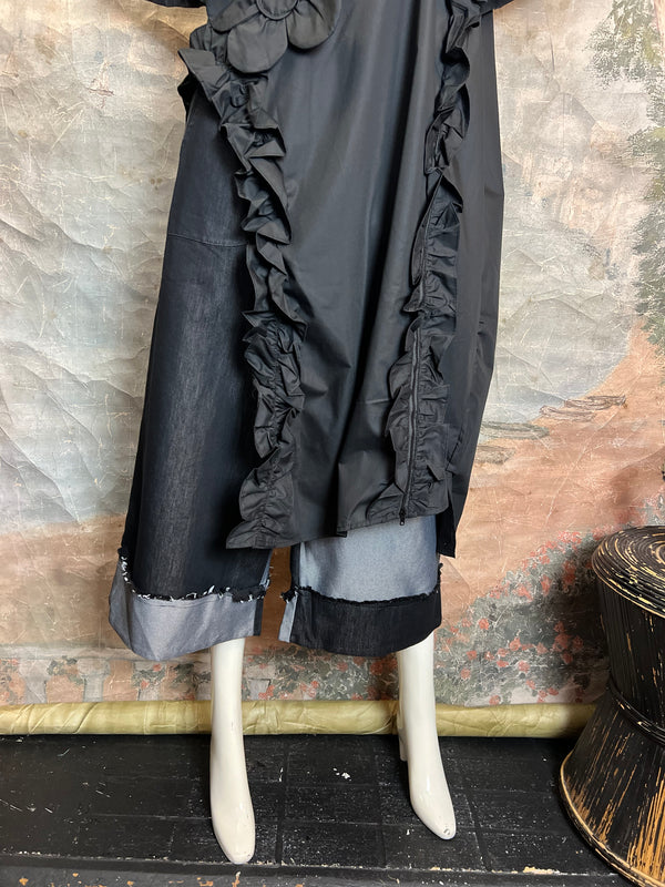 90915 Floral Applica Tunic W/Slits-Black