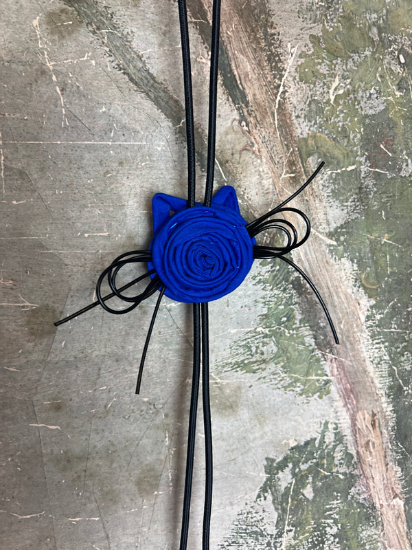 26N136 Kitty Cat Bolo Necklace