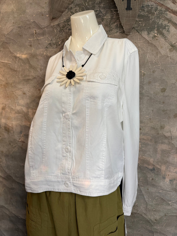 LIN7403 LULA B TRAVEL JKT-WHITE
