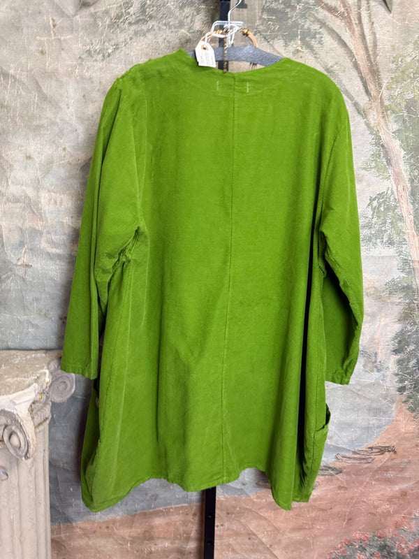 91983A-62 Buttoned Stitch Tunic-Kiwi