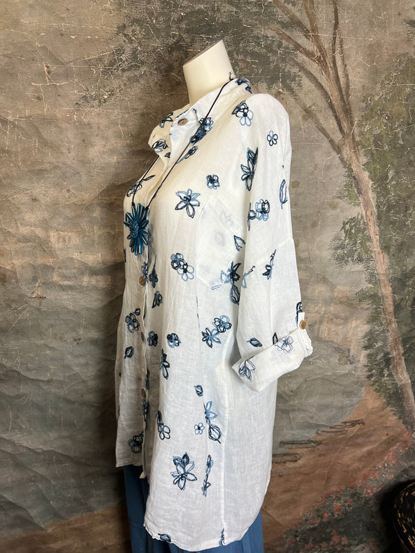 91849 ART Spring Motif BF Shirt-White