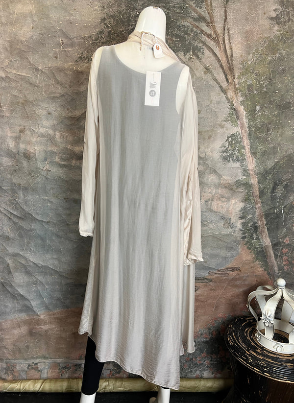 63990 Silk Drape Duster