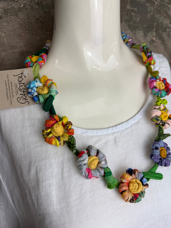 26N38 Lei Of Twisted Flowers Necklace