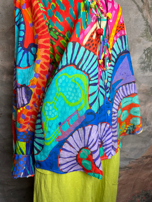 CP-92527 Abstract Blouse