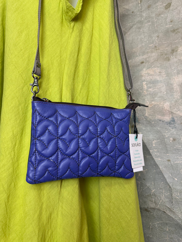 Soruko blue quilted leather crossbody bag with heart pattern and adjustable strap, style 81082 Icaria - 5