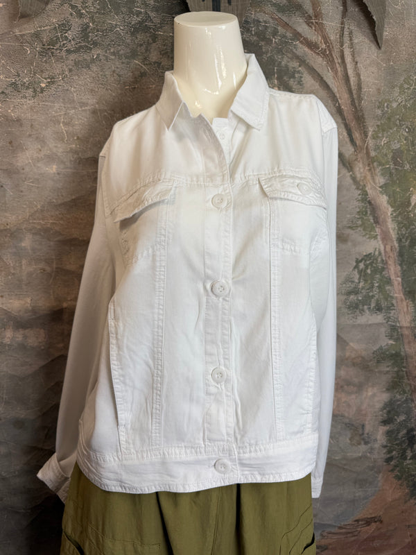 LIN7403 LULA B TRAVEL JKT-WHITE