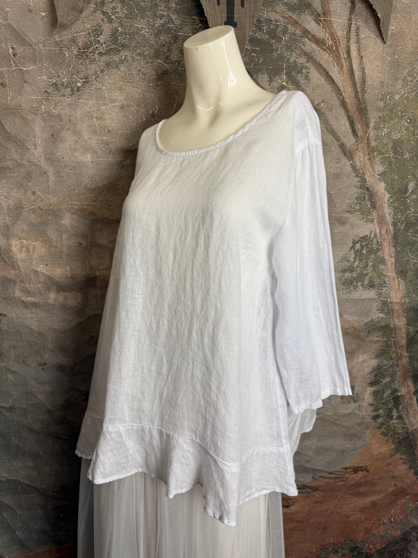 MP-HLT561 Ruffle Hem Top-White