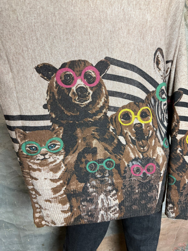 25704 Icon Print Sweater