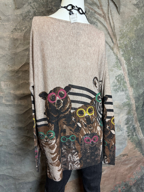 25704 Icon Print Sweater
