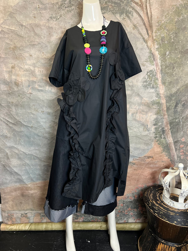 90915 Floral Applica Tunic W/Slits-Black