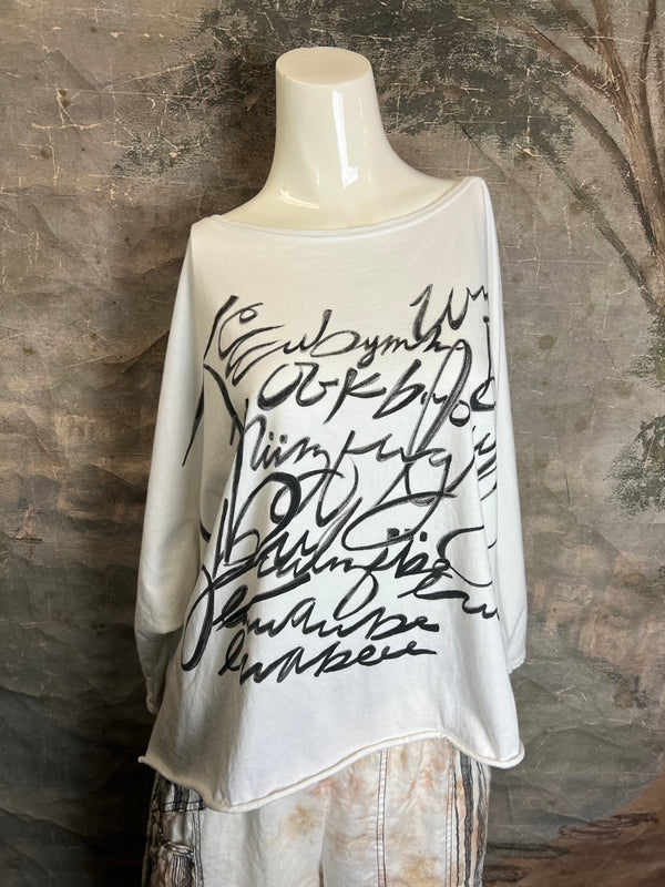 TEE007S2 Luna Tee W/Graphic