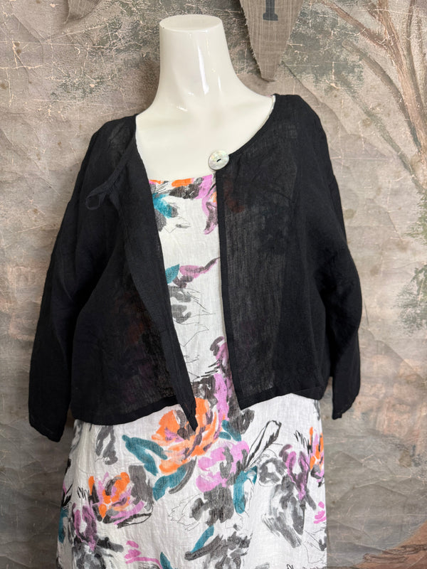 MP-MT348 Bolero With Button-Black