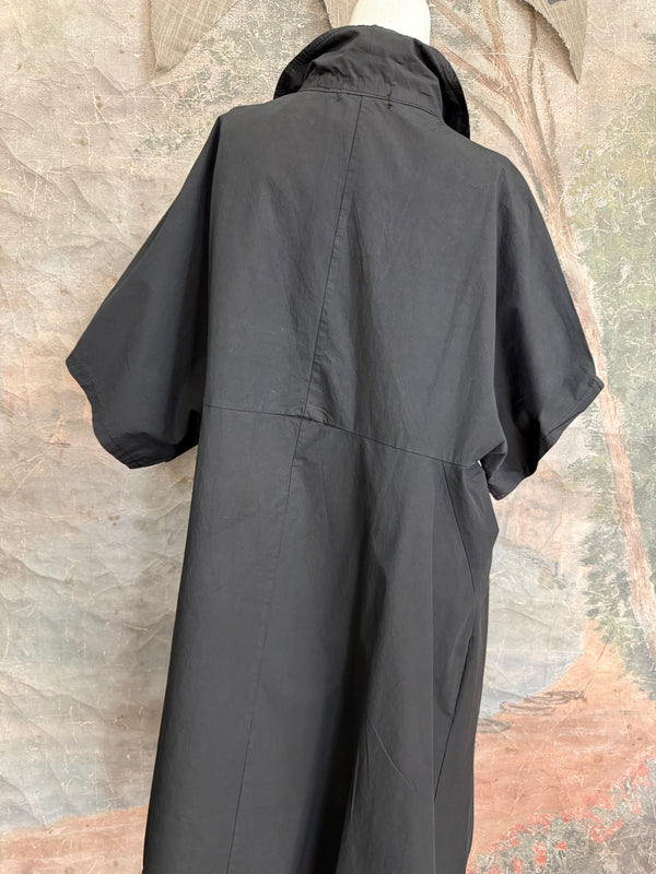 92121-62 Cota Dress-Black
