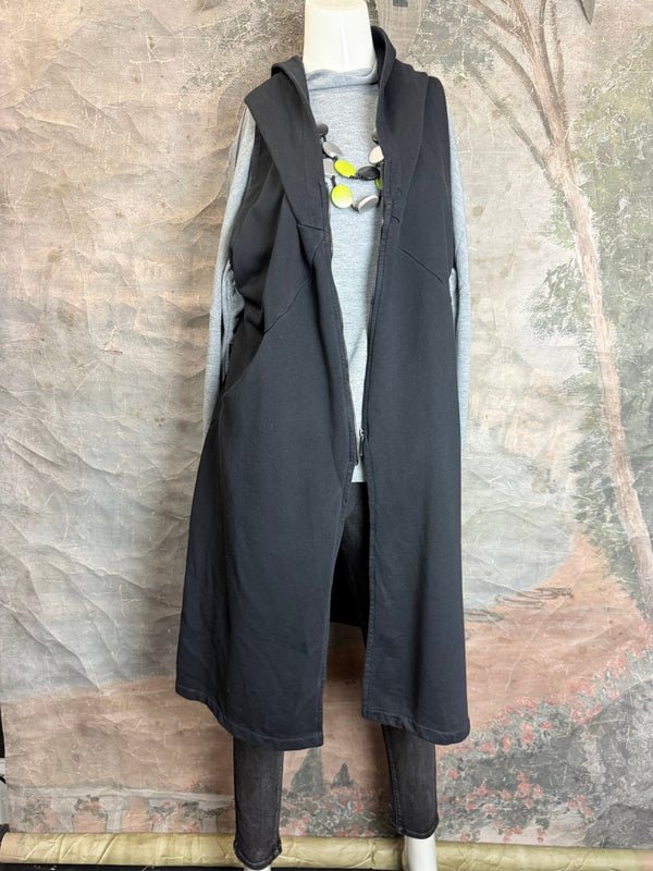 2626AU Zip Hoodie Vest-Black