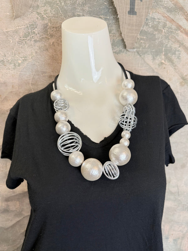 261 Drama Wilma Necklace