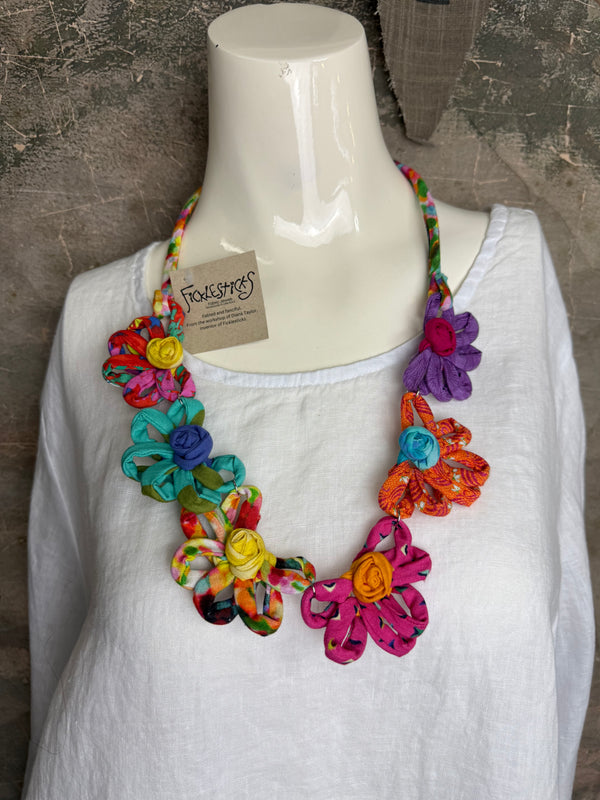 26N145 Coneflower Combo Necklace-A Spring Mix