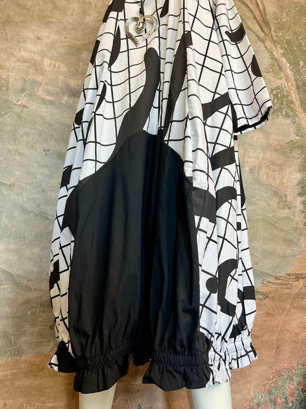 66333 VC B&W Print Dress