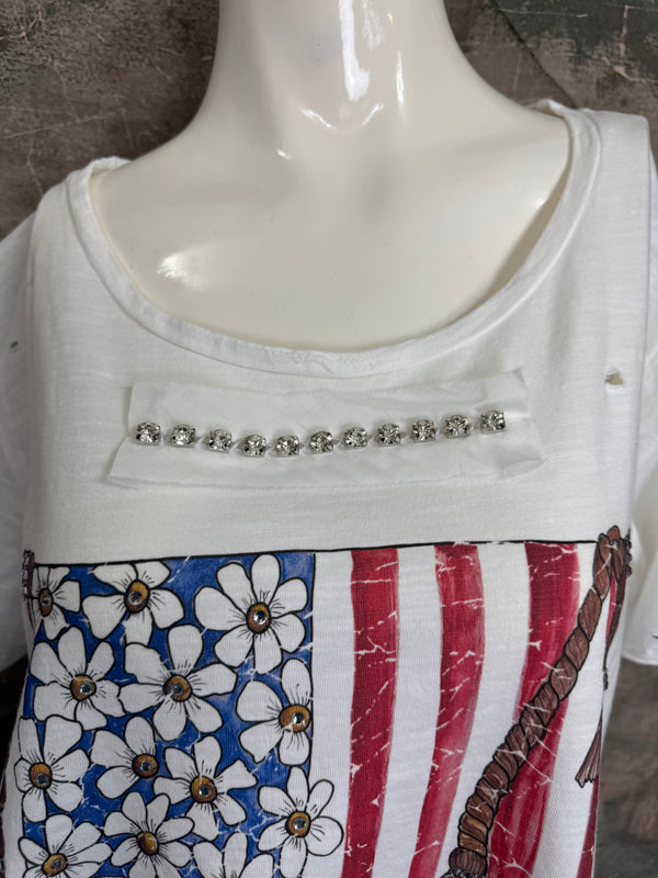 ARB Celebrate W/Chic USA Tshirt-White/Floral