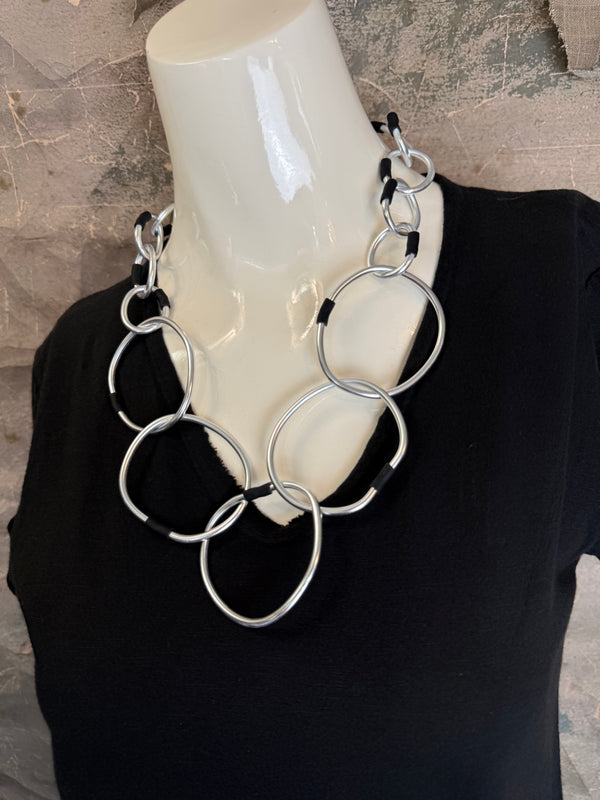 588 Statement Necklace