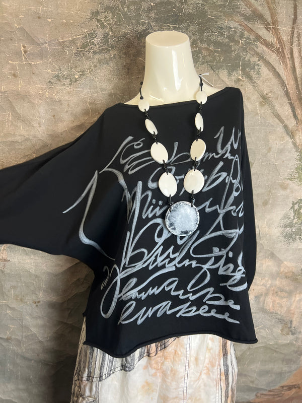 TEE007S2 Luna Tee W/Graphic