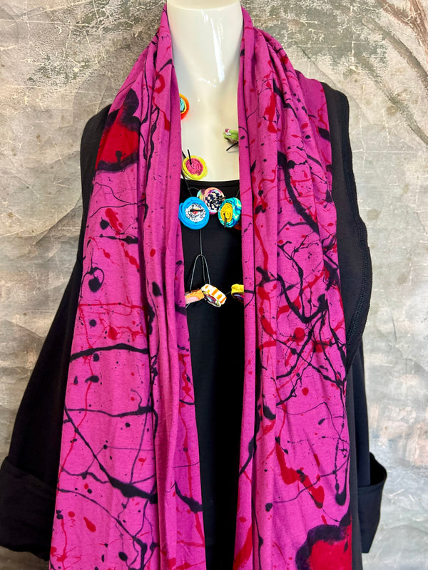 HHE6800 Heart Motif Scarf-Raspberry