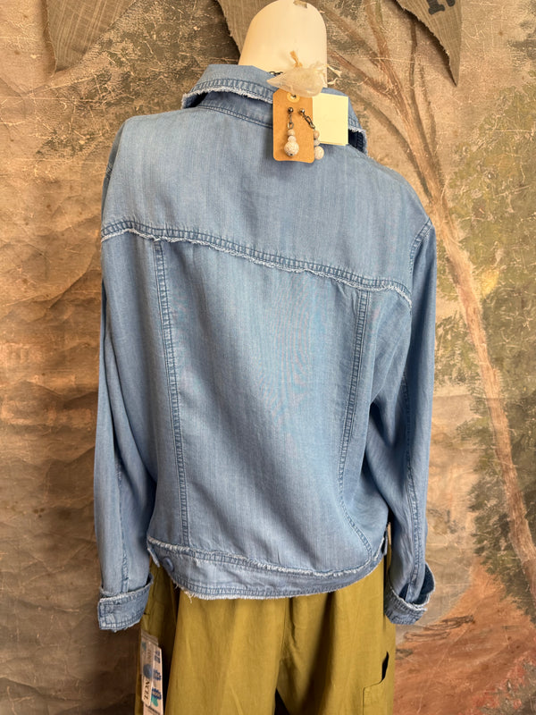 LIN7403 LULA B TRAVEL JKT-Denim