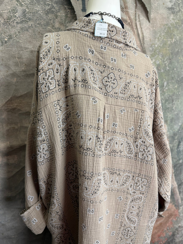 5691 Bandana Boyfriend Shirt