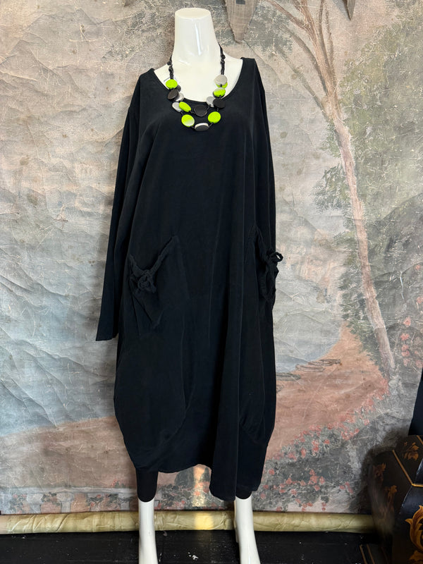 92003 Corduroy Pocket Dress-Black