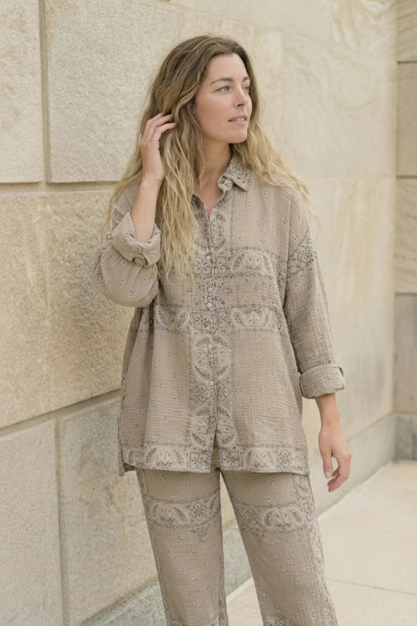 5691 Bandana Boyfriend Shirt