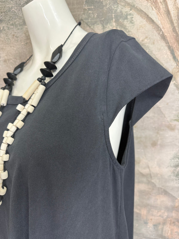 Q4020 Terra Shirt-Black