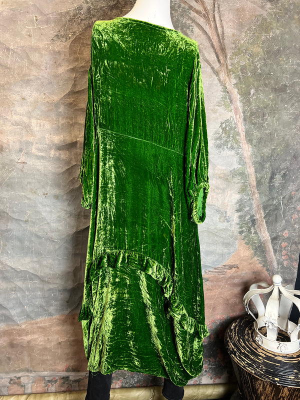 5413 SG Silk Velvet Dress-Kelly Green