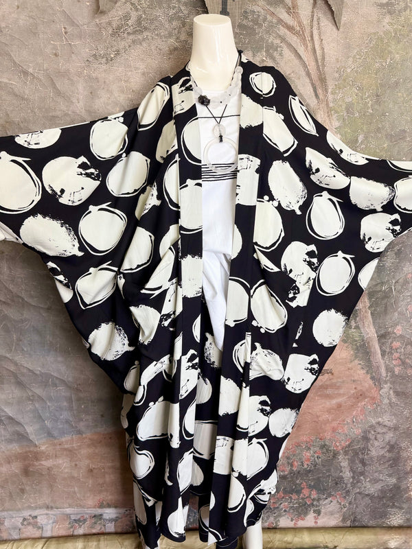 W601 Lina Jacket-Black w white dots