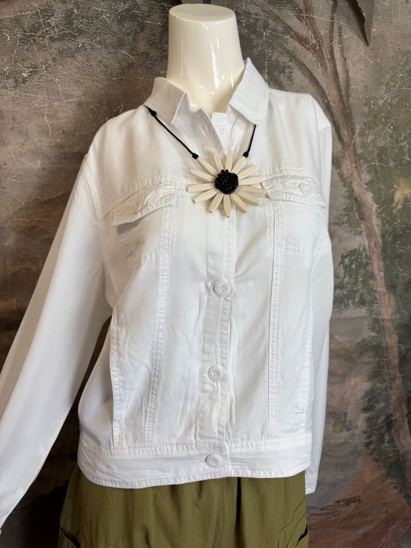 LIN7403 LULA B TRAVEL JKT-WHITE