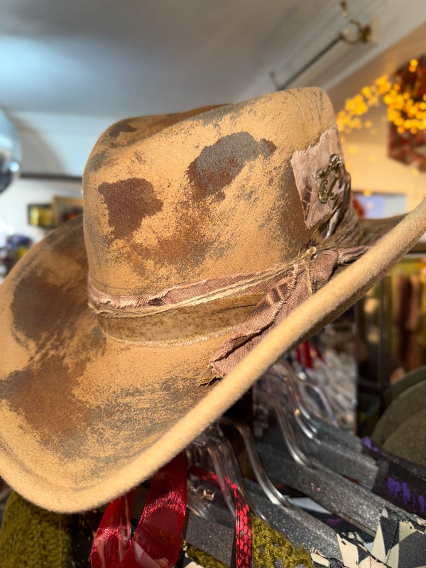 The Canyon Sunset Hat